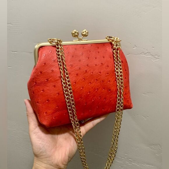 Handmade Genuine Ostrich Textured Leather "Cat paw" Kisslock Wristlet/Crossbody - Picture 2 of 16